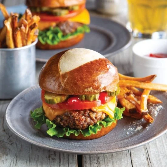 How to Find Burgers and Fries Perfect for Weekend Brunch | Brunch & Snack Chat