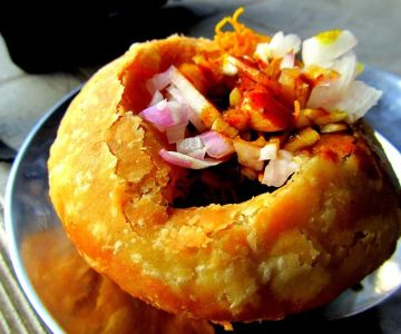 Top Indian Street Food Dishes You Should Order at Restaurants