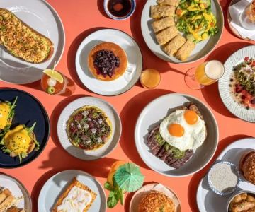 Best Brunch Spots With Live Entertainment Nights