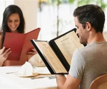 How to Navigate a Large Restaurant Menu With Confidence