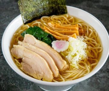 Best Ramen Spots for Rich Broths and Tender Noodles