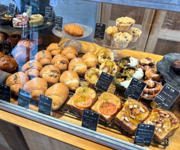 Top Vegan Bakeries That Also Serve Brunch