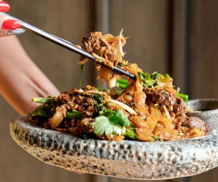 Best Asian Fusion Restaurants with Innovative Dishes