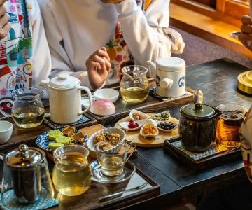 Best Chinese Tea Houses With Traditional Snacks | Brunch & Snack Chat