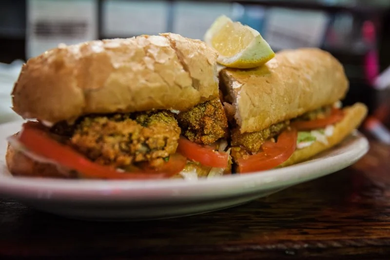 How to Eat Like a Local in New Orleans’ Best Restaurants | Brunch & Snack Chat
