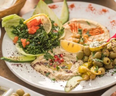Best Lebanese Brunch Spots With Traditional Pastries