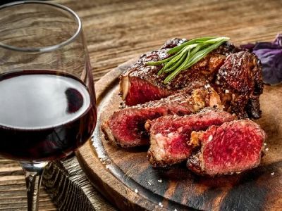 Mastering Steak and Wine Pairing: How to Order Like a Pro