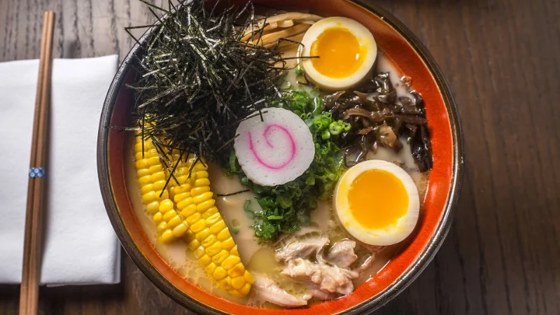 Best Ramen Spots for Rich Broths and Tender Noodles in the US