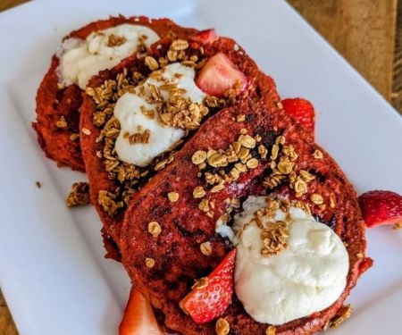 Best Vegan Spots With Unique Brunch Pancakes You’ll Love