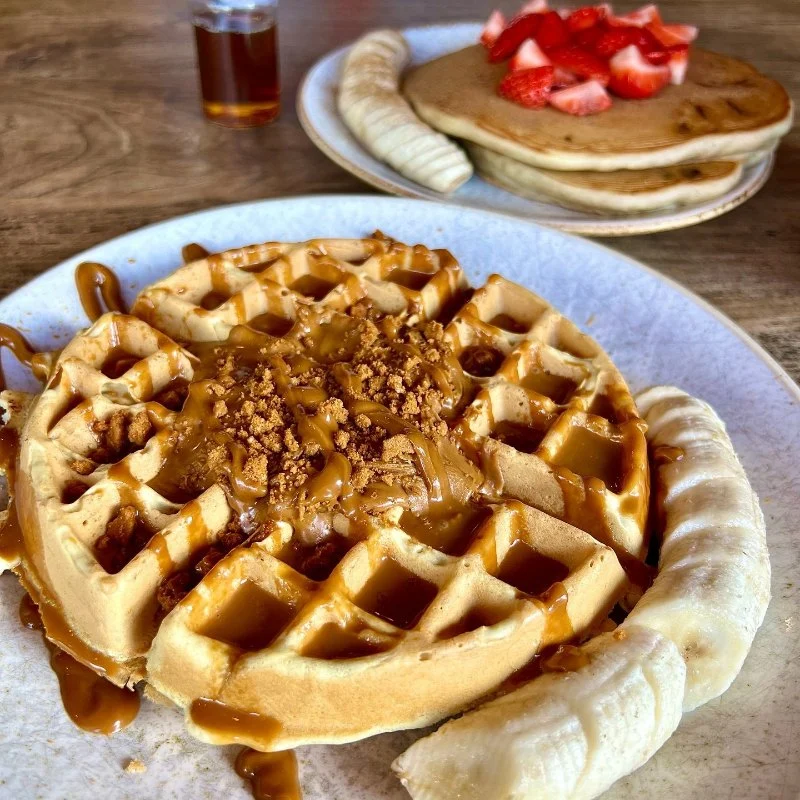 Best Breakfast Spots for Classic Waffles: Top Places to Indulge